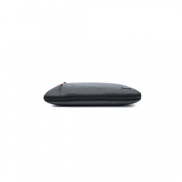 EQ2346L - Kono Streamline Water-Resistant Large Laptop Sleeve With Velvety Interior - Grey